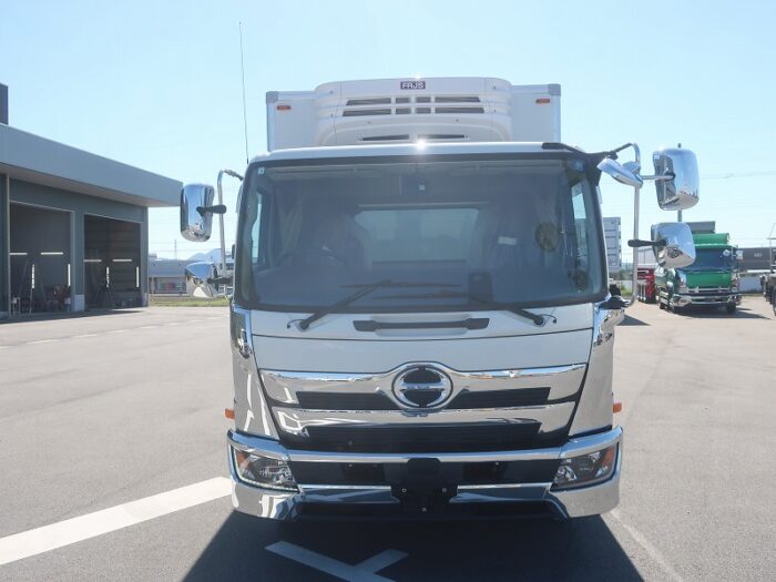 2730　日野　冷蔵冷凍車　格納ゲート付　未使用車